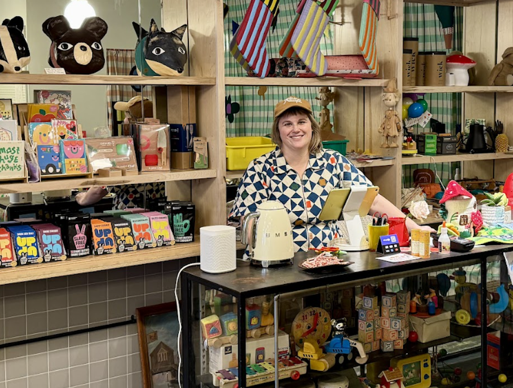 Thistle and Poppy owner cat roth