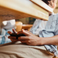 Washington school cellphone policy